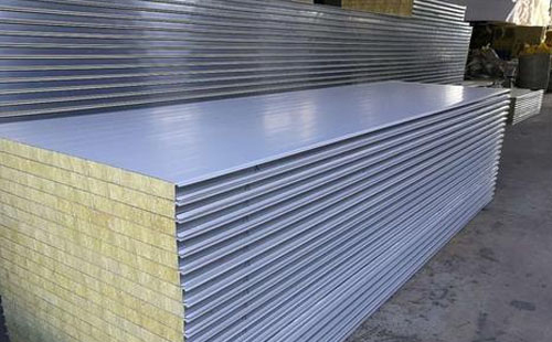 岩棉尖扎彩钢夹芯板的独特性能 岩棉尖扎彩钢夹芯板的独特性能